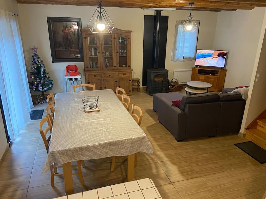 Chalet Accueillant Tout Confort อาร์กานูว์เอต์ ภายนอก รูปภาพ